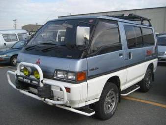 1989 Mitsubishi Delica