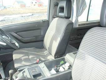 1989 Mitsubishi Delica Pictures