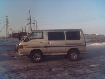 1990 Mitsubishi Delica