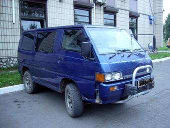 1990 Mitsubishi Delica For Sale