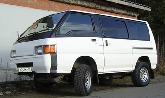 1991 Mitsubishi Delica