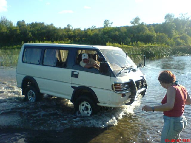 1991 Mitsubishi Delica