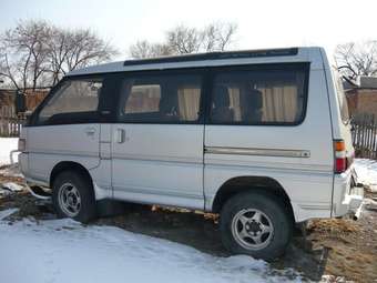 1991 Mitsubishi Delica