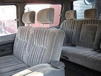 1991 Mitsubishi Delica Pictures