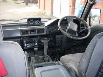 1991 Mitsubishi Delica Pictures