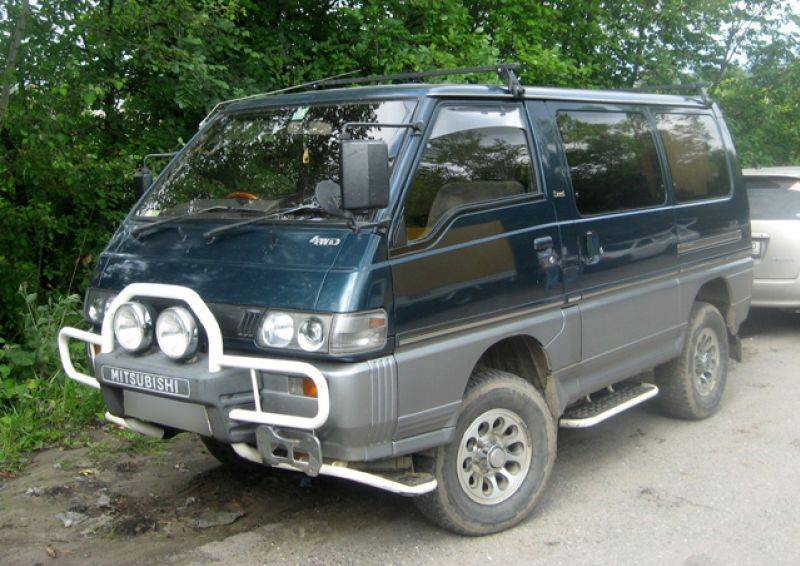 1991 Mitsubishi Delica