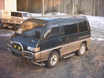 1992 Mitsubishi Delica