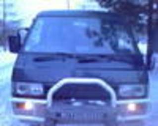 1992 Mitsubishi Delica Photos