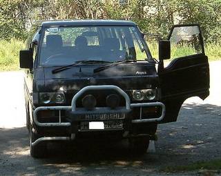 1992 Mitsubishi Delica