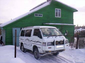 1992 Mitsubishi Delica Images