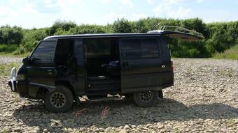 1992 Mitsubishi Delica Pics