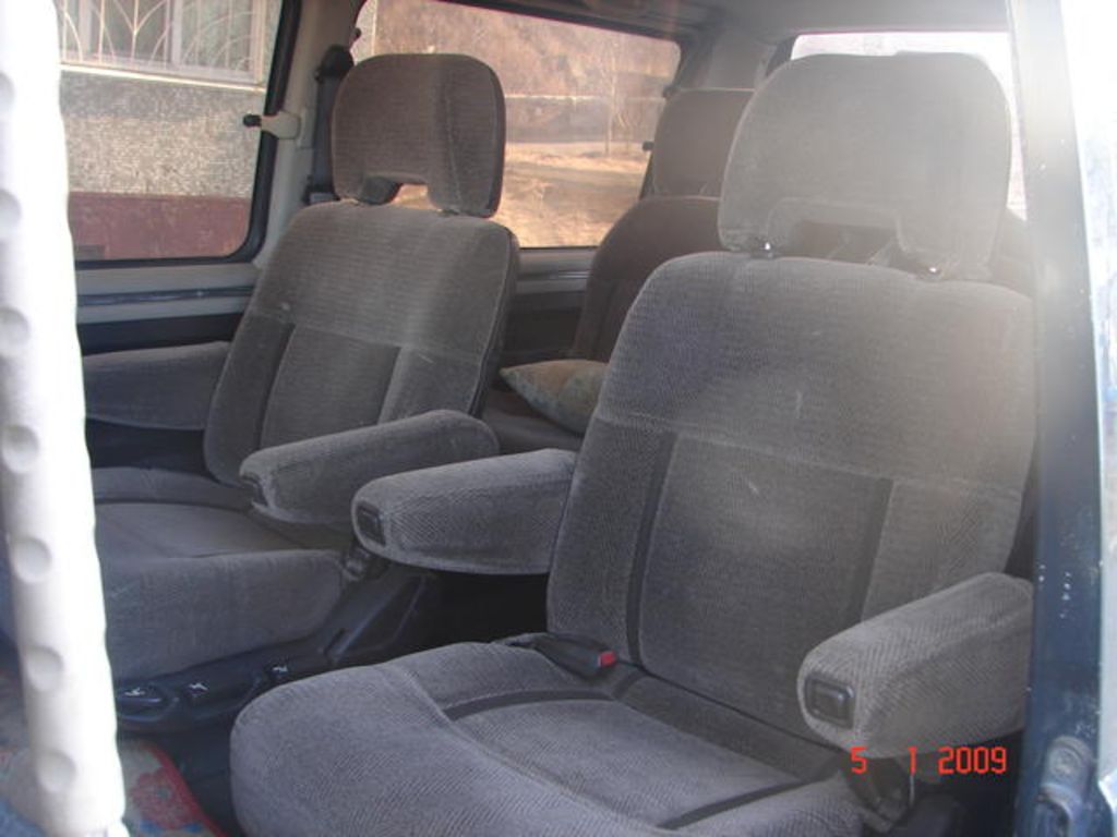 1993 Mitsubishi Delica