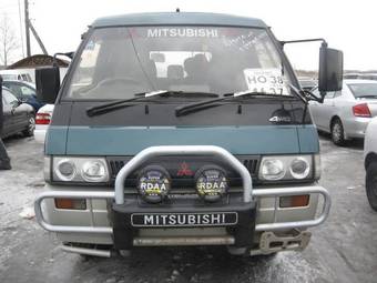 1993 Mitsubishi Delica Pics