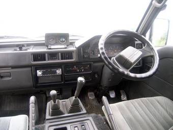 1993 Mitsubishi Delica Photos