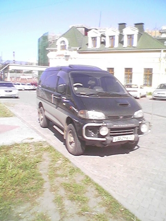 1994 Mitsubishi Delica