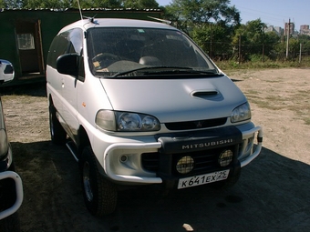 1994 Mitsubishi Delica