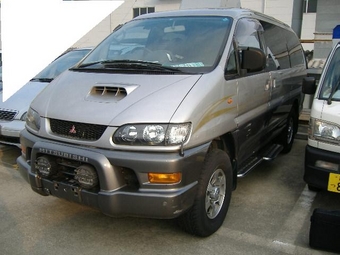 1994 Mitsubishi Delica