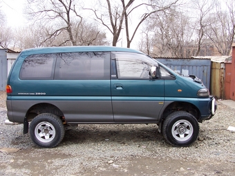 1994 Mitsubishi Delica