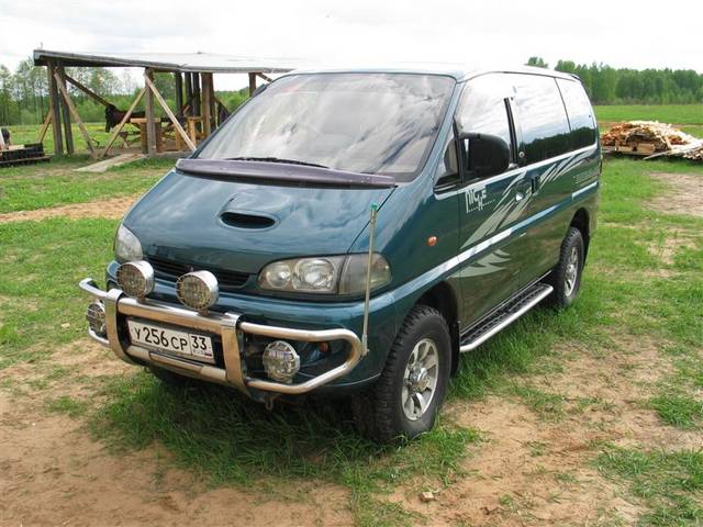 1994 Mitsubishi Delica