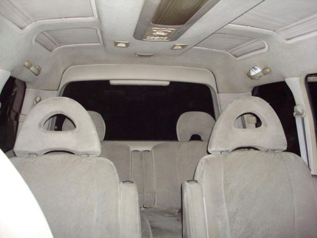1994 Mitsubishi Delica
