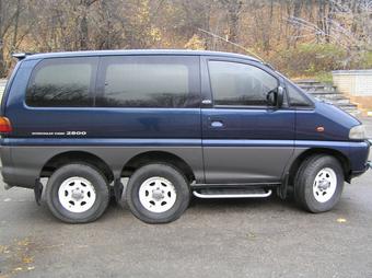 1994 Mitsubishi Delica