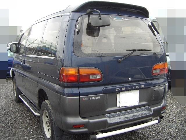 1994 Mitsubishi Delica Pictures