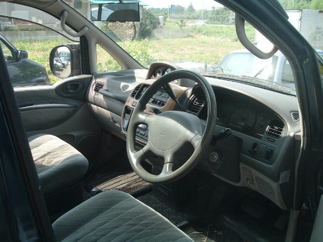1994 Mitsubishi Delica Photos