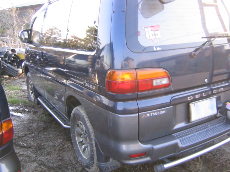 1994 Mitsubishi Delica Images