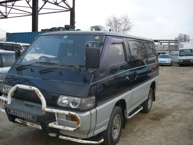 1994 Mitsubishi Delica