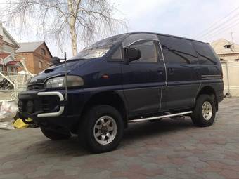 1994 Mitsubishi Delica Pics