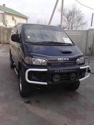 1994 Mitsubishi Delica Pictures