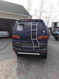 1994 Mitsubishi Delica Photos