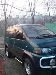 1994 Mitsubishi Delica Photos