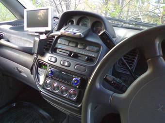 1994 Mitsubishi Delica Photos