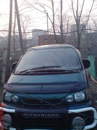 1994 Mitsubishi Delica Pictures