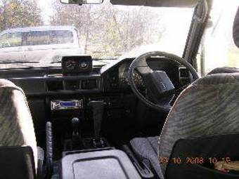 1994 Mitsubishi Delica Photos