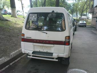 1994 Mitsubishi Delica Pictures