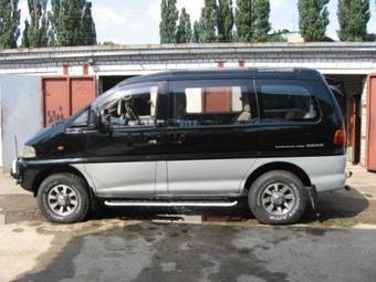 1994 Mitsubishi Delica Pics