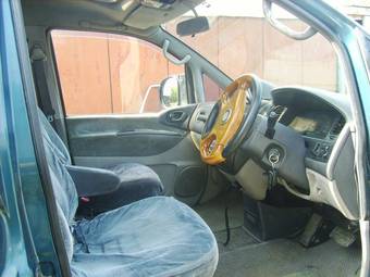 1994 Mitsubishi Delica Photos