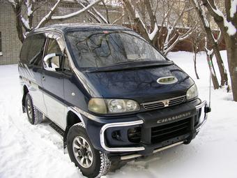 1995 Mitsubishi Delica