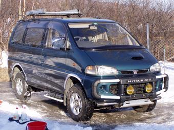 1995 Mitsubishi Delica