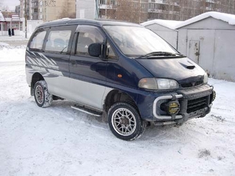 1995 Mitsubishi Delica