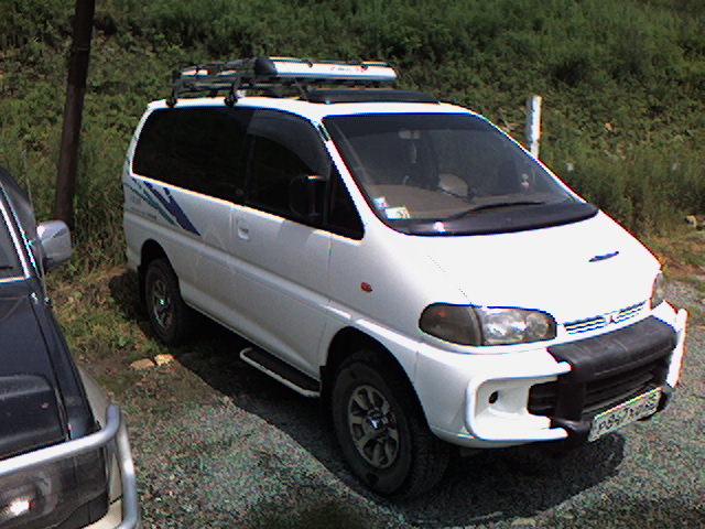 1995 Mitsubishi Delica