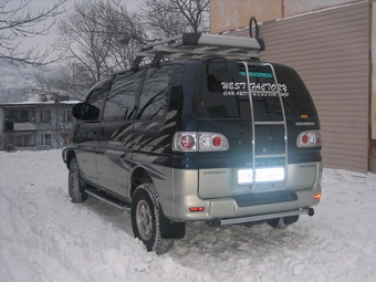 1995 Mitsubishi Delica