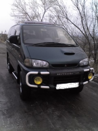 1995 Mitsubishi Delica