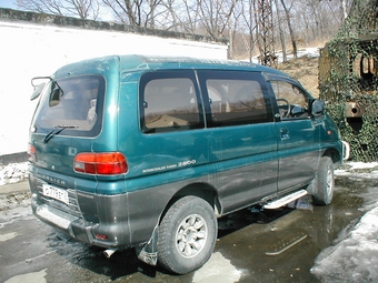 1995 Mitsubishi Delica