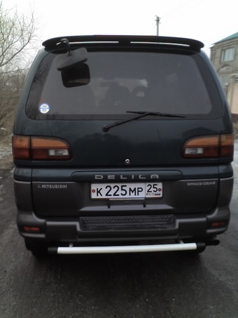 Mitsubishi Delica