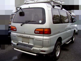 Mitsubishi Delica