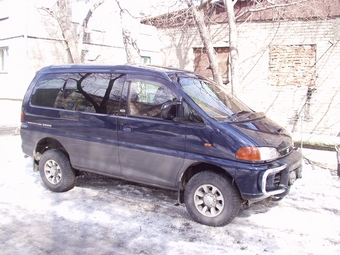 1995 Mitsubishi Delica
