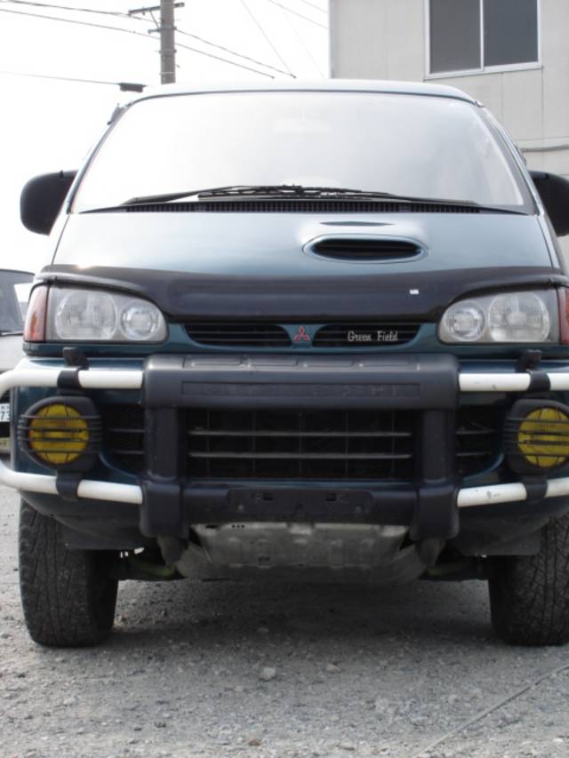 1995 Mitsubishi Delica